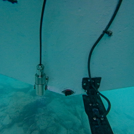 Rover T1 - Transom Mount Underwater Camera